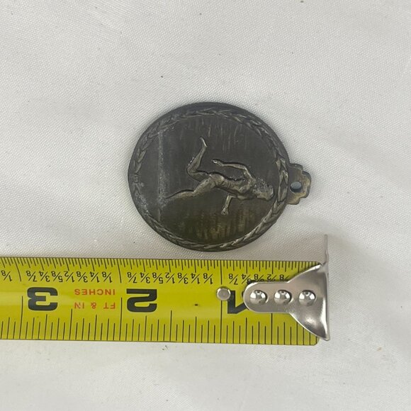 Vintage Metal Track & Field Running Medal Pendant Memorabilia - Picture 5 of 5